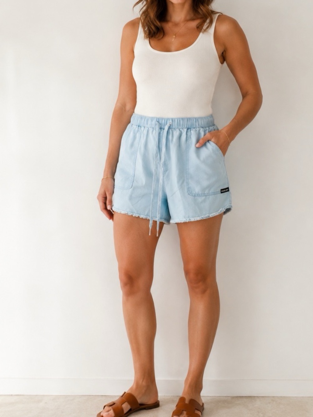 Calvin Klein Jeans Large Blue Lightweight Tencel Pull-On Shorts